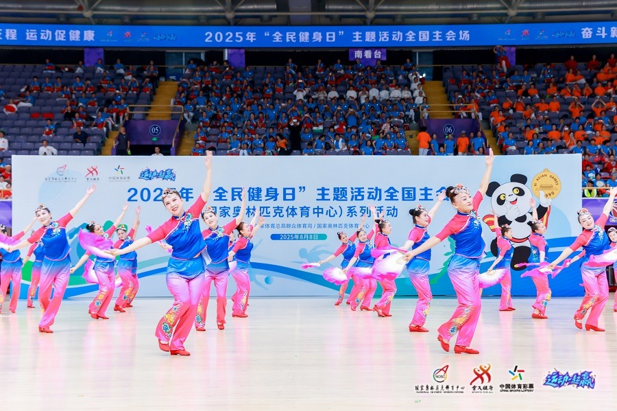 同样是20届选秀，华子解锁1万分！三球5419分，马克西哈利伯顿呢